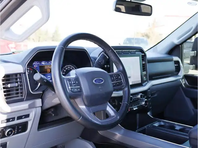 2023 Ford F-150 XLT - Photo 11