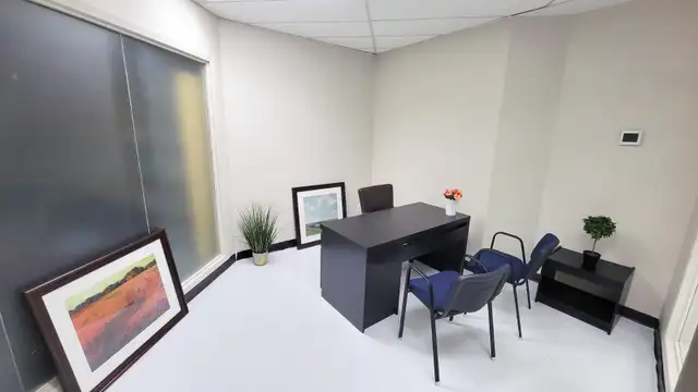 $1200/mo – Spacious Office Space for Rent - Lake Shore Blvd W - Photo 5