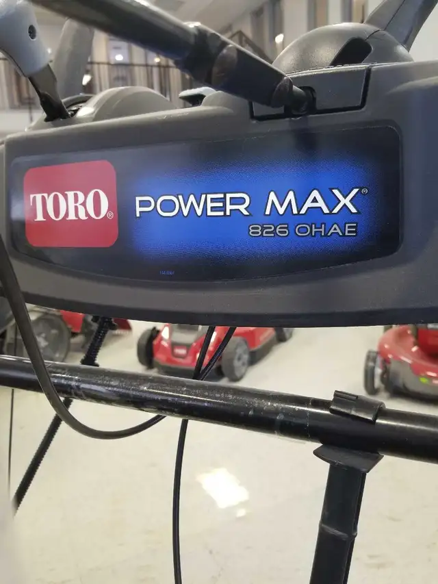 Toro Snowblower BLOWOUT - Photo 8