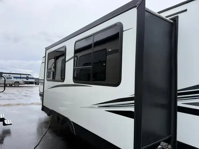 2021 Kz Connect 281RLSE - Photo 4