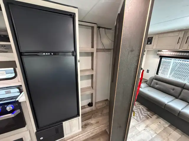 2021 Kz Connect 281RLSE - Photo 13