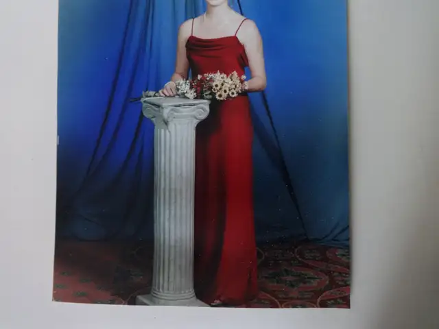 ROBE DE BAL OU DE SOIRÉE