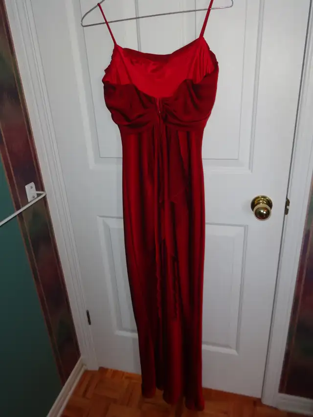 ROBE DE BAL OU DE SOIRÉE - Photo 3