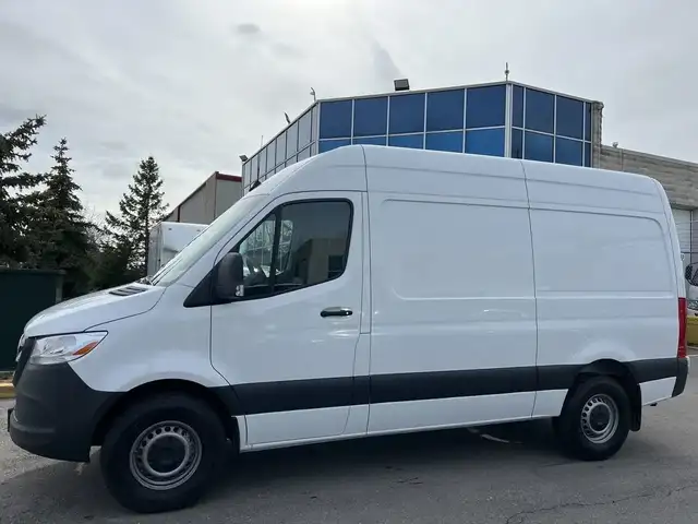 2023 Mercedes-Benz Sprinter Van - Photo 4