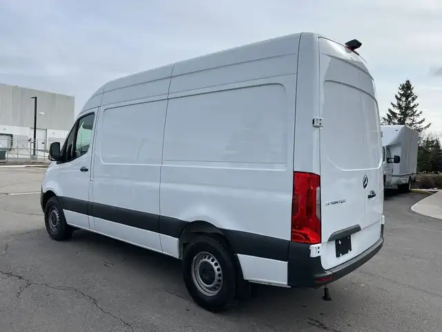 2023 Mercedes-Benz Sprinter Van - Photo 13