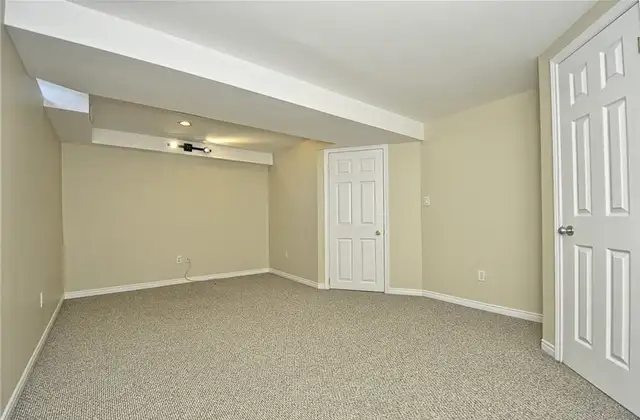 Attention Student Renters! Home steps from University of Guelph! - Photo 9