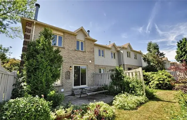 Attention Student Renters! Home steps from University of Guelph! - Photo 11