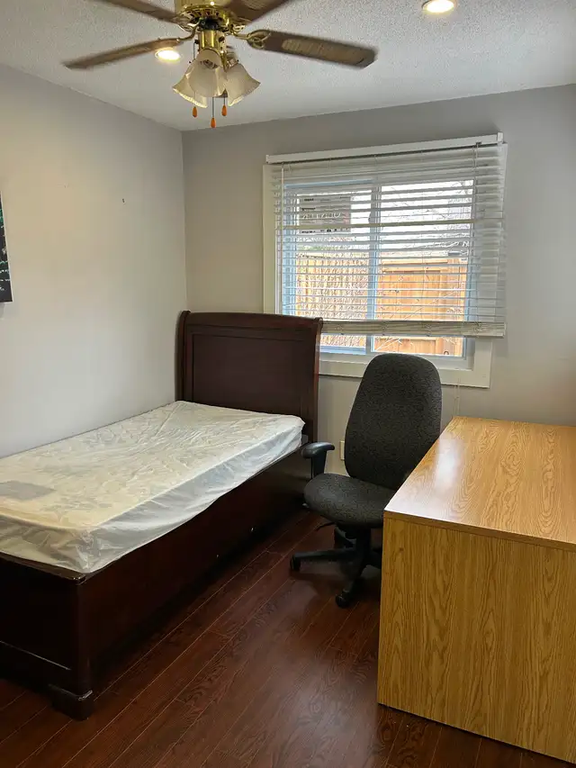 Great Value Room All Inclusive Mississauga Meadowvale Centre - Photo 5