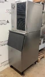 Spring  sale @ Liquidatorz brand new & Refurbished restaurant EQ - Photo 5