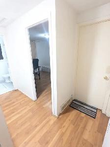 Wallkey close to Henry Gate Mall town house available now !