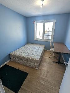 Wallkey close to Henry Gate Mall town house available now ! - Photo 5