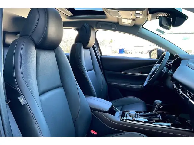 2025 Mazda CX-30 GT Turbo | Heated Leather | Sunroof | AWD - Photo 7