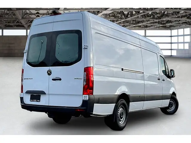 2022 Mercedes-Benz Sprinter Crew Van 2500 High Roof | Diesel | 1 - Photo 2