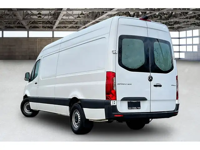 2022 Mercedes-Benz Sprinter Crew Van 2500 High Roof | Diesel | 1 - Photo 12