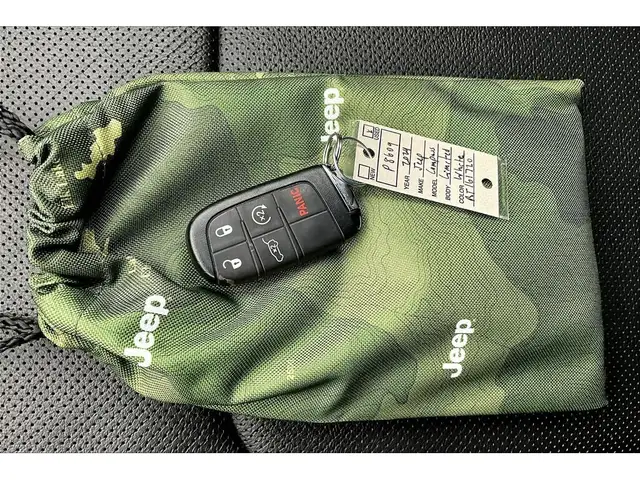 2024 Jeep Compass Limited Elite | Driver Assist Group | NAV | 4X - Photo 10