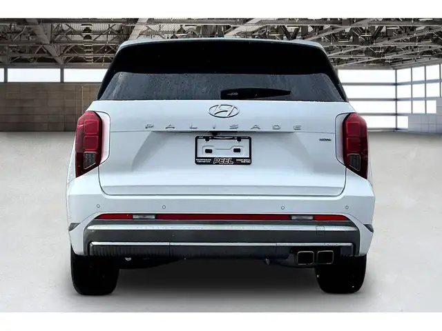 2025 Hyundai Palisade Ultimate Calligraphy 7Seat AWD - Photo 4