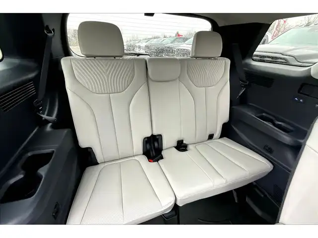 2025 Hyundai Palisade Ultimate Calligraphy 7Seat AWD - Photo 28