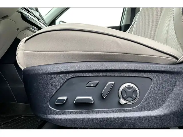 2025 Hyundai Palisade Ultimate Calligraphy 7Seat AWD - Photo 32