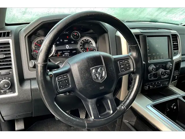 2015 Ram 1500 Big Horn Ecodiesel CrewCab | 6'4 Bed | AS IS | 4X4 - Photo 13