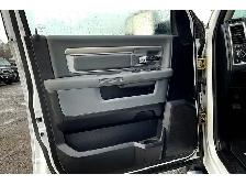 2015 Ram 1500 Big Horn Ecodiesel CrewCab | 6'4 Bed | AS IS | 4X4 - Photo 18