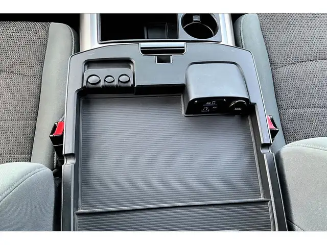 2015 Ram 1500 Big Horn Ecodiesel CrewCab | 6'4 Bed | AS IS | 4X4 - Photo 24