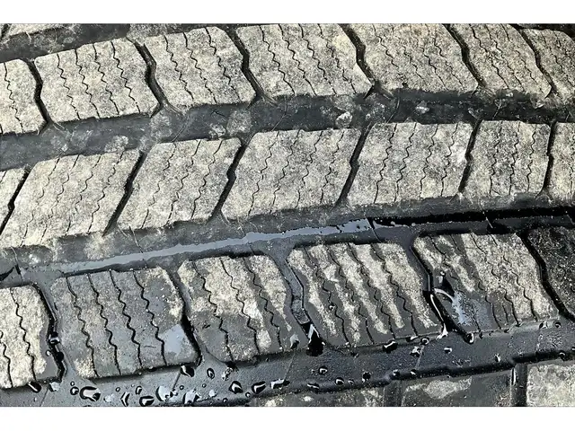 2015 Ram 1500 Big Horn Ecodiesel CrewCab | 6'4 Bed | AS IS | 4X4 - Photo 35