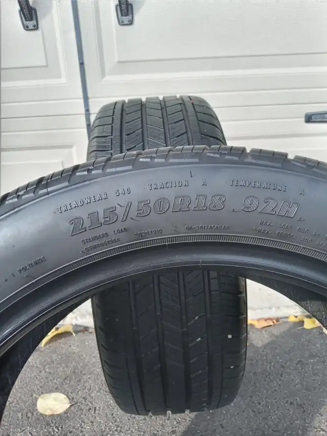 2 tires GOODYEAR 215/50/R18 all season. - Photo 3