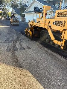 Experienced Paving Staff & Class 3 Tandem Driver - Photo 2
