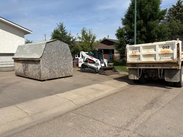 Experienced Paving Staff & Class 3 Tandem Driver - Photo 4
