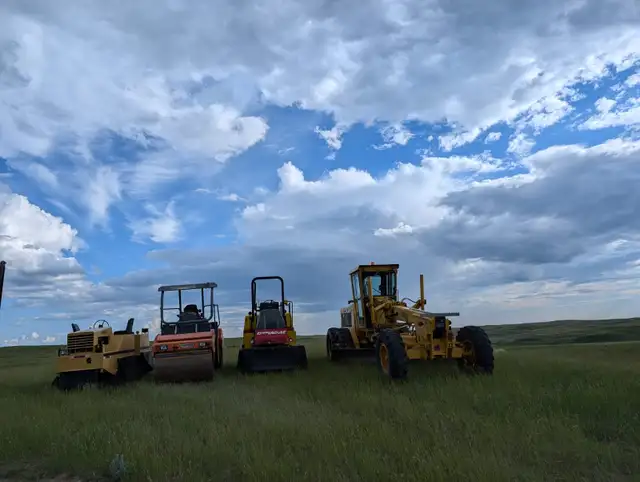 Experienced Paving Staff & Class 3 Tandem Driver - Photo 5