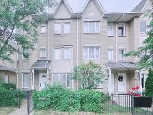 Centennial College Townhouse-3 Apts (2 of the 6 Rooms for Rent)