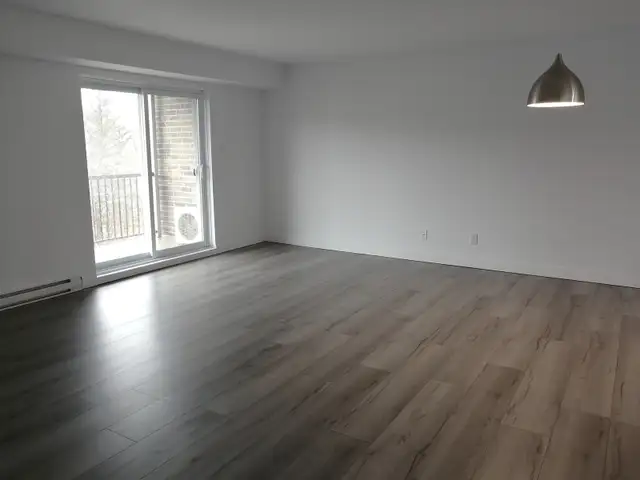 APPARTEMENT/CONDO4 ½ 20435,  Boul. Henri-Bourassa, Qc - Photo 3