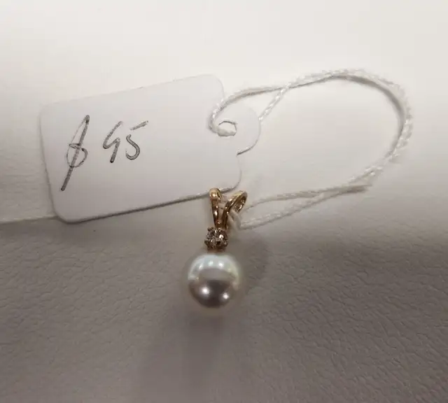 14k Gold Pendants: Cross, Diamonds, Pearls - Photo 5