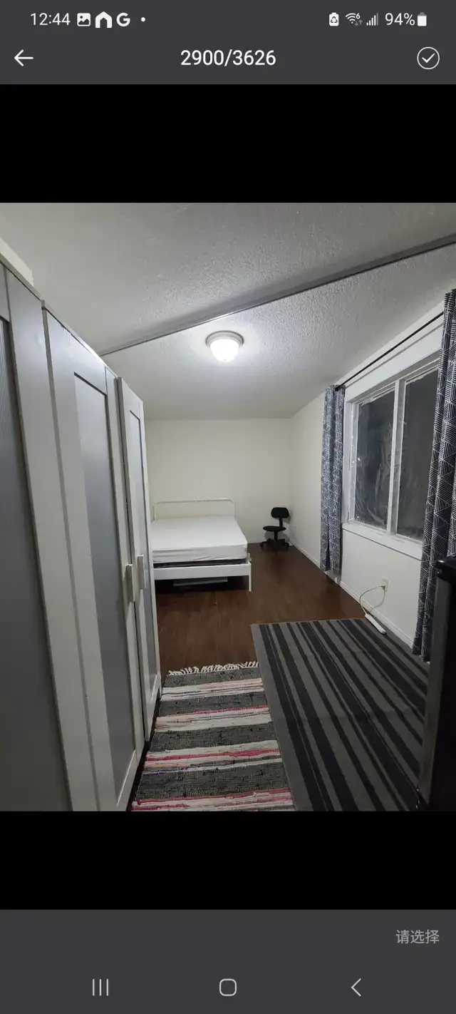 Rooms Minutes walk Finch west subway station, York U campus.