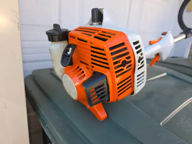 Stihl FS38Z Two Stroke Weedwacker Curved Shaft Homeowners Wacker - Photo 3