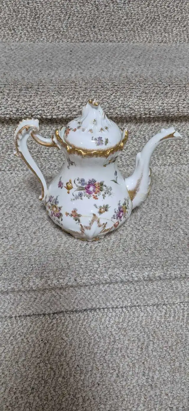 Limoges Tea Pot Free