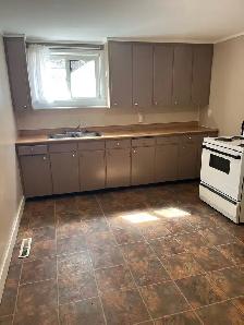 2 Bedroom Apartment available now. - Photo 4