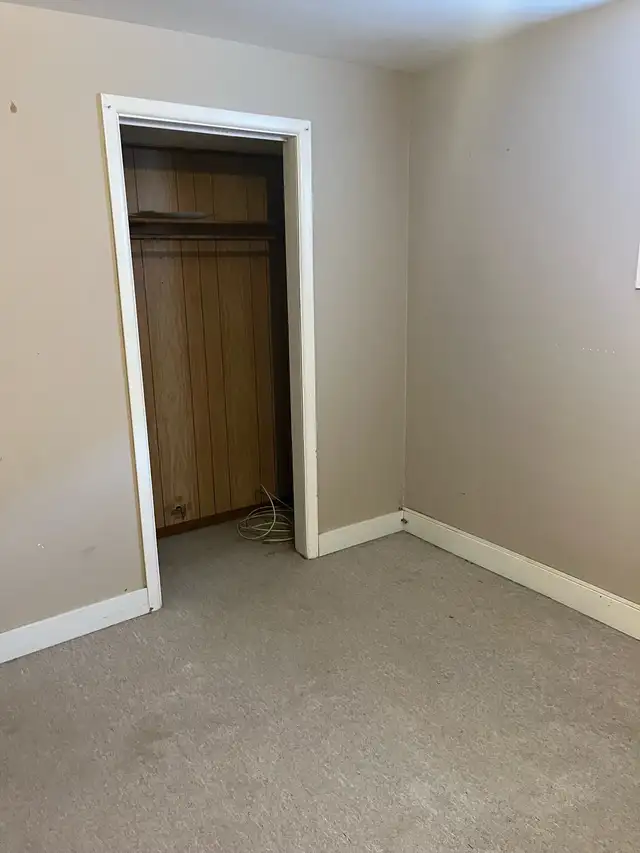 2 Bedroom Apartment available now. - Photo 10