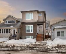 Custom-Built Owner-Occupied Duplex in St. Boniface! Seperate Utl