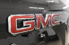 2026 GMC Terrain AT4 - Photo 8