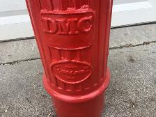 Vintage Fire Hydrant - Photo 2