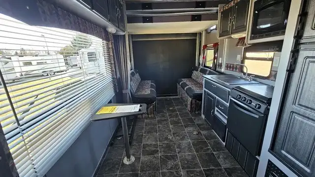 2009 Palomino Puma Unleashed 27SBU - Photo 14