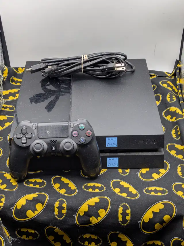 Sony Playstation 4 1st Gen (#18936)