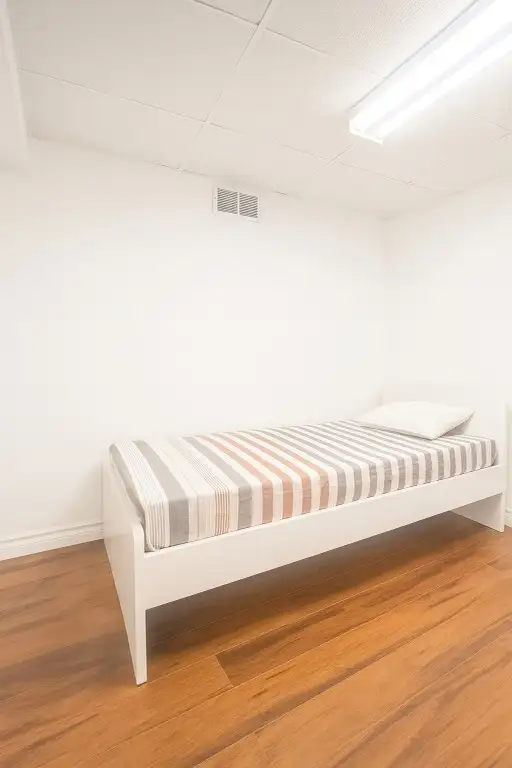 1 Den Bedrooms with Bath House (BSM) For Rent - Photo 4