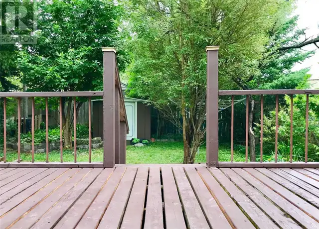 1 Den Bedrooms with Bath House (BSM) For Rent - Photo 8