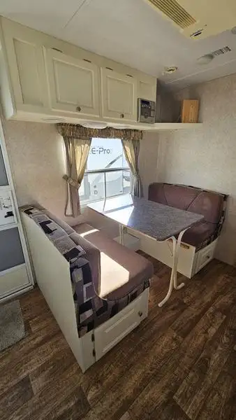 2009 Forest River Rockwood Mini Lite 2104 - Photo 9