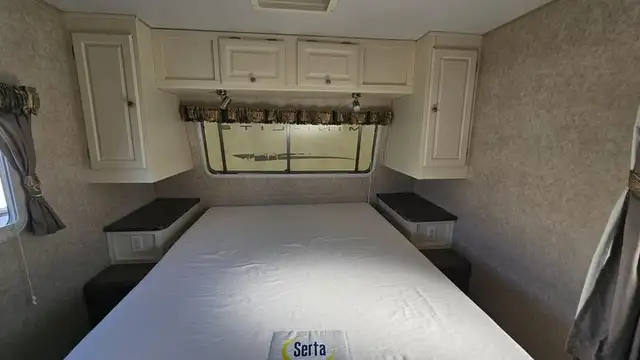 2009 Forest River Rockwood Mini Lite 2104 - Photo 12