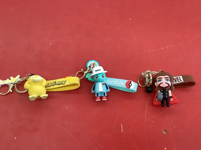 porte cle à 10$ chacun