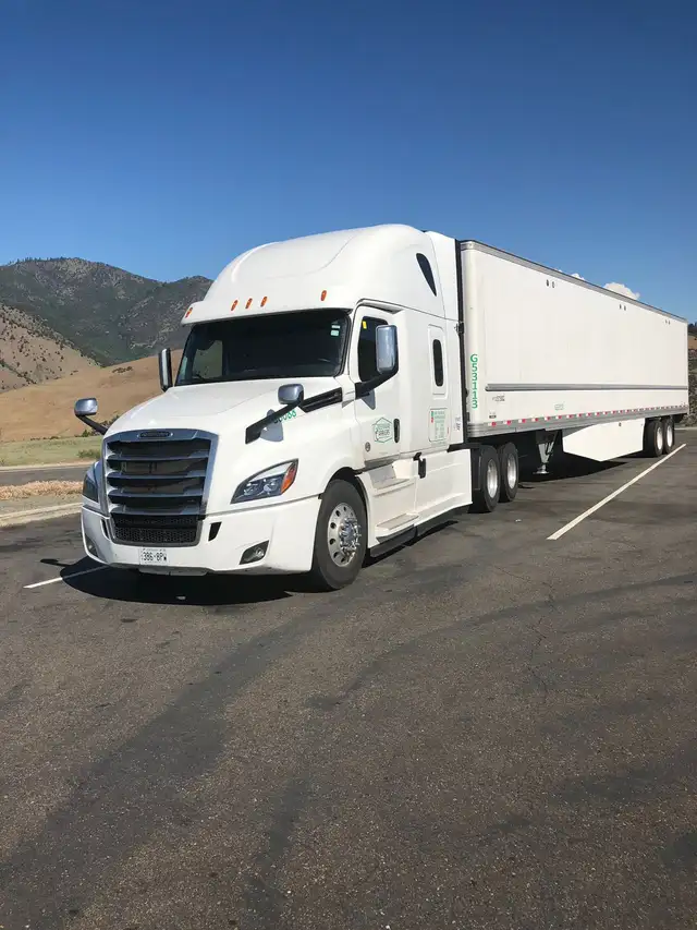 Hiring Drivers – Montreal to USA Routes (Dedicated Lane) - Photo 2