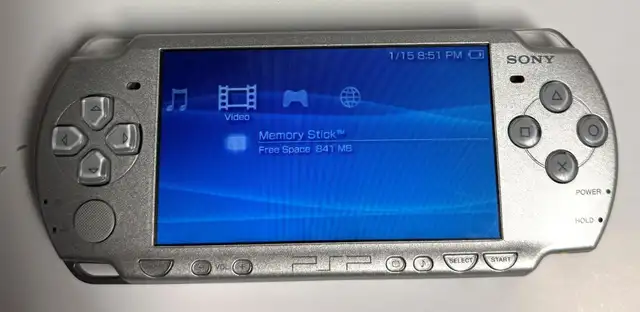 Sony Playstation PSP-2001 Portable Console With Charger (Silver) - Photo 2